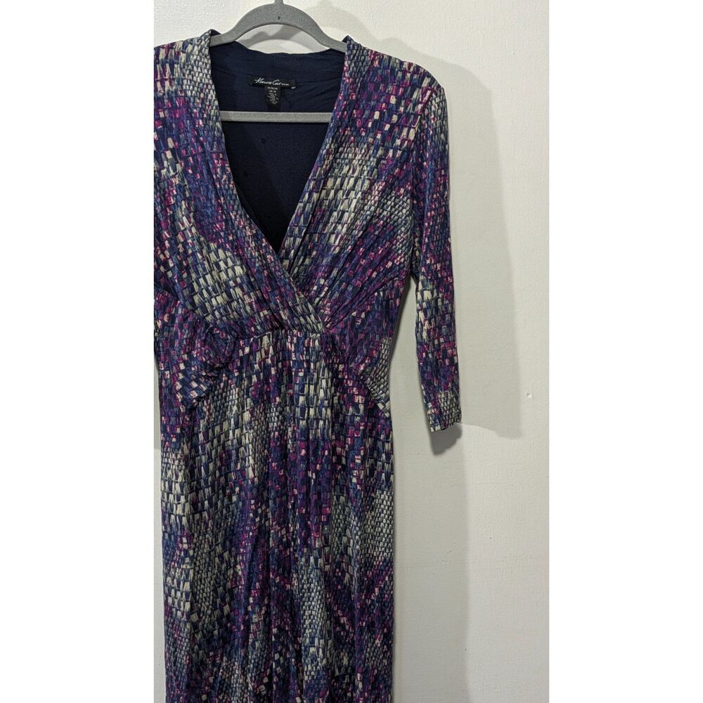 3/4 Sleeve V-Newck Dress - Kenneth Cole sz. Medium